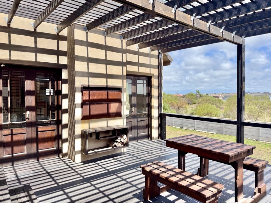 3 Bedroom Property for Sale in Parsons Ridge Eastern Cape